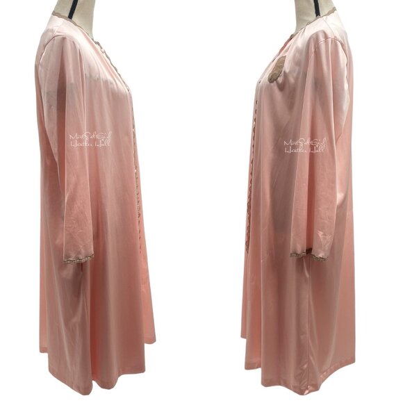 Vanity Fair Vtg 1970's Pink Whisper Lace Accent Satin Ensemble Slip & Robe Set - Picture 9 of 13